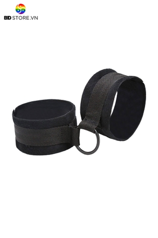 BDT067 - Còng tay tình yêu có rải ruy băng nối liền dài 25cm