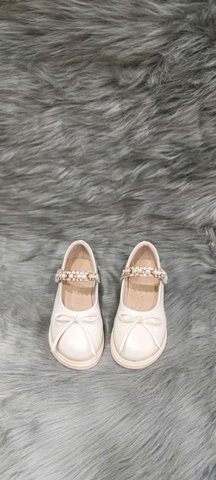 Giày em bé mẫu 1