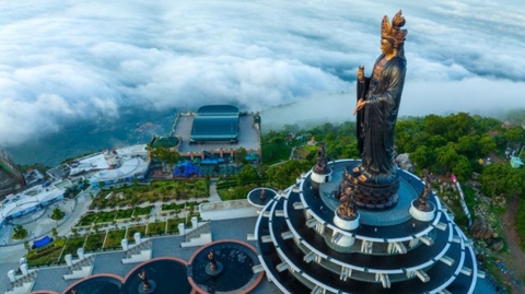 Tour Tây Ninh - Núi Bà Đen - Toà Thánh Cao Đài 1 Ngày