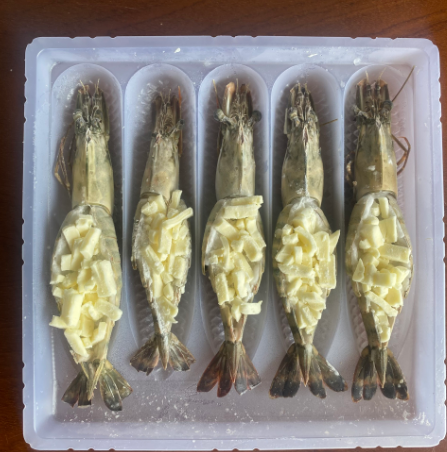 BT Raw Head on with sauce & Cheese