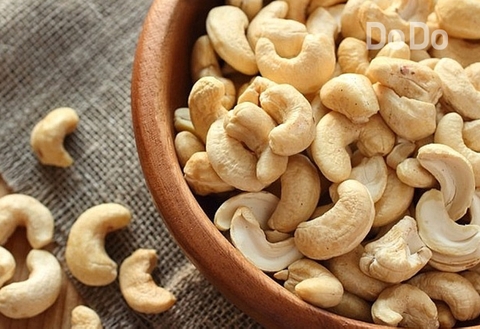 Vietnam's Cashew Nut Exports: Overview and 2025 Update