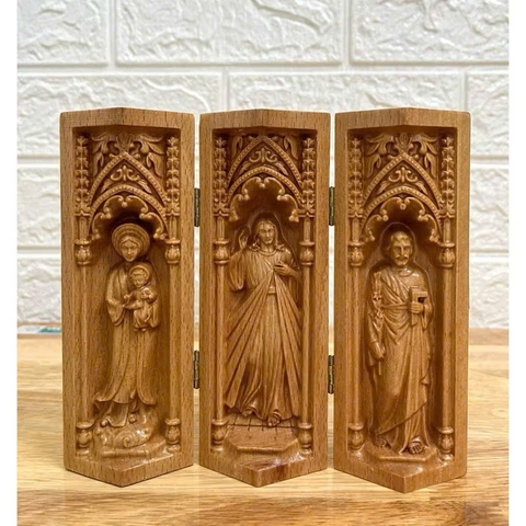 Bộ bàn thờ công giáo mini Đức mẹ La Vang - Chúa Thương Xót -Thánh Giuse, cao 15cm, gỗ Beech