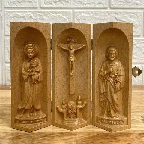 Bộ bàn thờ công giáo mini Đức mẹ La Vang - Chúa Chịu Nạn -Thánh Giuse, cao 15cm, gỗ Beech