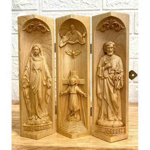 Bộ bàn thờ công giáo mini Chúa 3 Ngôi - Đức mẹ Ban Ơn, cao 20cm, gỗ Maple