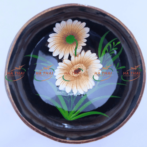 Double Daisy Lacquer Coconut Bowl - CB012