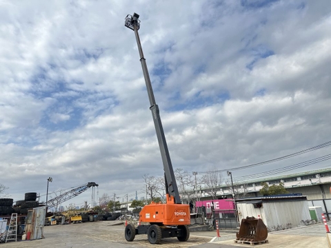 XE NÂNG NGƯỜI BOOM LIFT – ISUZU 4JD21-27061
