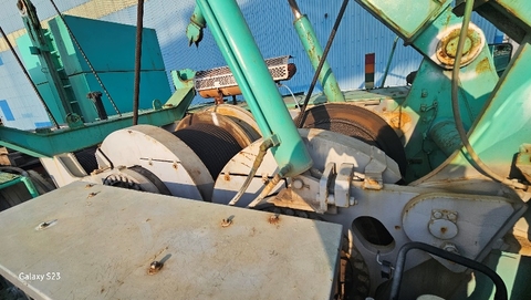 CẨU KOBELCO 7250 2006