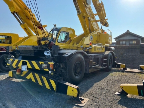 CẨU BÁNH LỐP KOBELCO RK500 – 51 TẤN