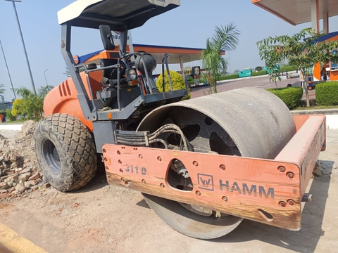 MÁY LU RUNG HAMM 311D – 2018