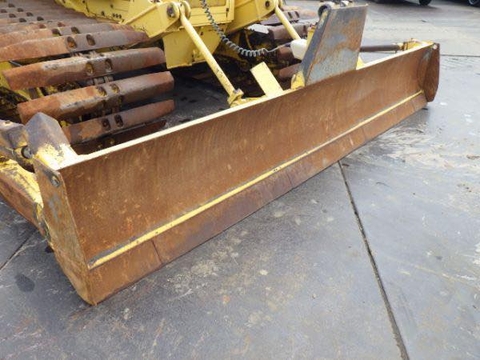 MÁY ỦI KOMATSU D37PLL-24 – ĐỜI 2017