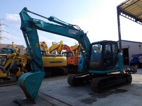 BÁO GIÁ MÁY ĐÀO BÁNH XÍCH KOBELCO SK135SR-3 (2015)