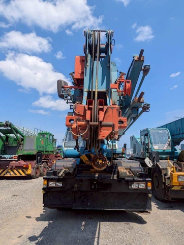 XE CẨU TADANO 50 TẤN