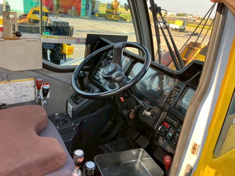 CẨU BÁNH LỐP KOBELCO RK500 – 51 TẤN