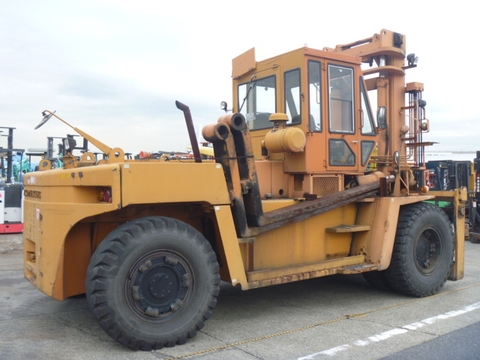 XE NÂNG KOMATSU FD200-4 – 20 TẤN