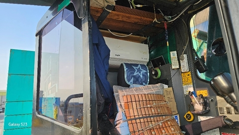 CẨU KOBELCO 7250 2006