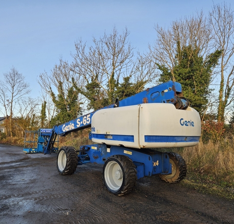 XE NÂNG NGƯỜI GENIE S65