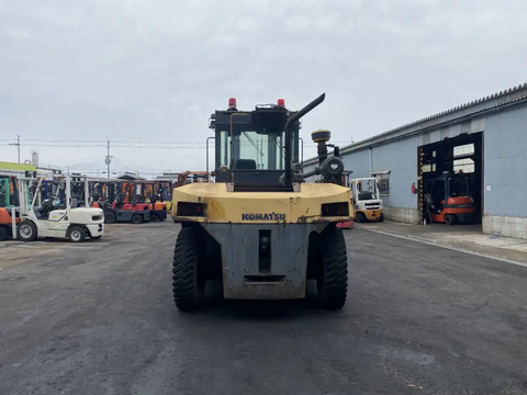 Xe Nâng Komatsu FD150E-7 (2007)