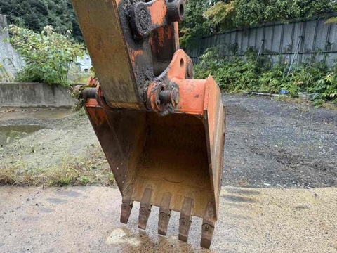 MÁY XÚC HITACHI EX200-5