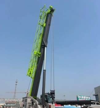 XE CẨU ZOOMLION ZTC800
