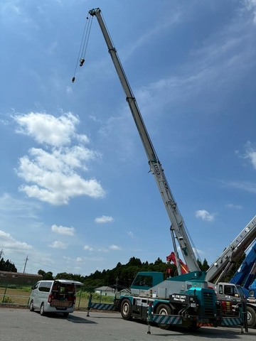 CẨU ĐỊA HÌNH KATO KR-25H-V8