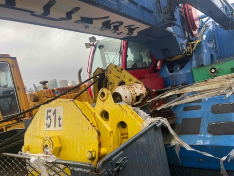 BÁO GIÁ XE CẨU ĐỊA HÌNH KOBELCO 51 TẤN – NHẬT BẢN