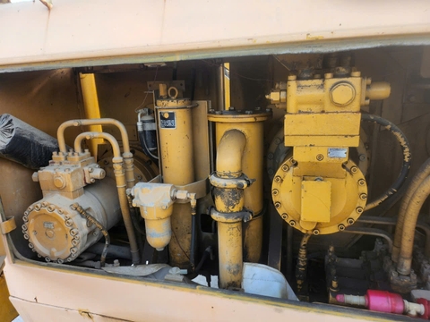 XE CẨU BÁNH XÍCH – SUMITOMO SC800