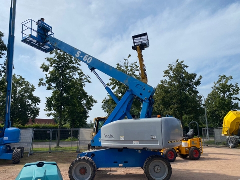 Genie S-60