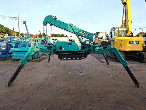 CHÂN NHỆN MAEDA MC-285CRM – ĐỜI 2009- 2,82 TẤN