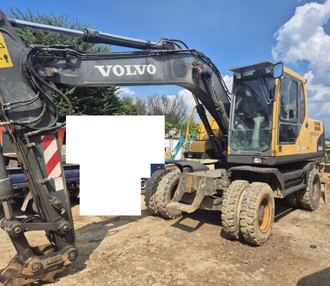 XE ĐÀO BÁNH LỐP VOLVO EW145BP