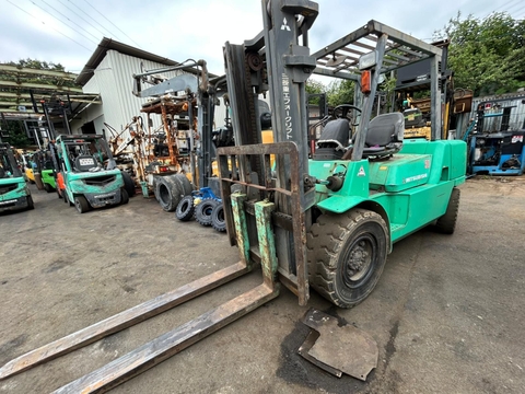 XE NÂNG DẦU MITSUBISHI FD50T – 5 TẤN
