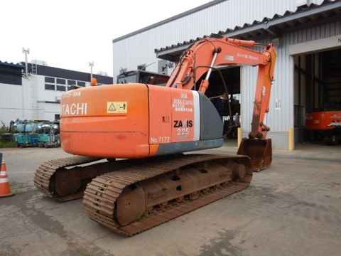 May Xuc Model/type: ZX225US-3&nbsp;