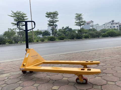 Xe nâng kawasaki 2.5T rộng 680x1220