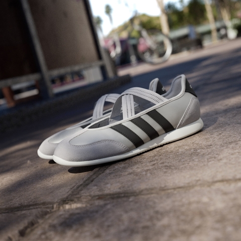 Giày thời trang adidas Barreda Mary Jane Nữ - HP3520