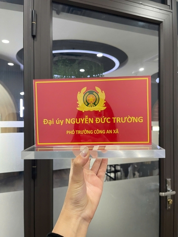 Biển Chức Danh Mica - Đế Mica