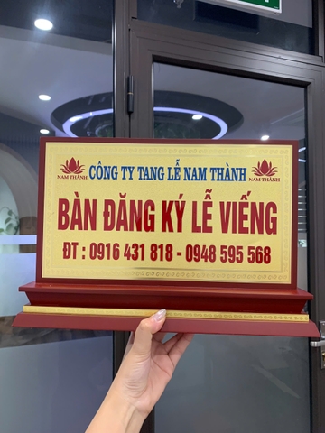 Biển Chức Danh Tam Cấp Gỗ Đồng 02 Mặt 20x35cm