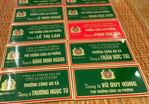 Mặt Biển Chức Danh Đồng 0,2mm