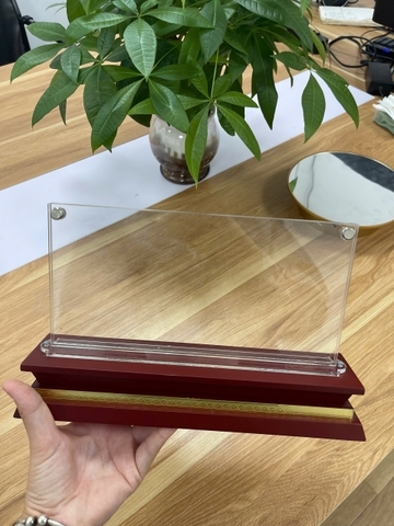 Biển Chức Danh Mica Đế Gỗ Mặt 15x30cm