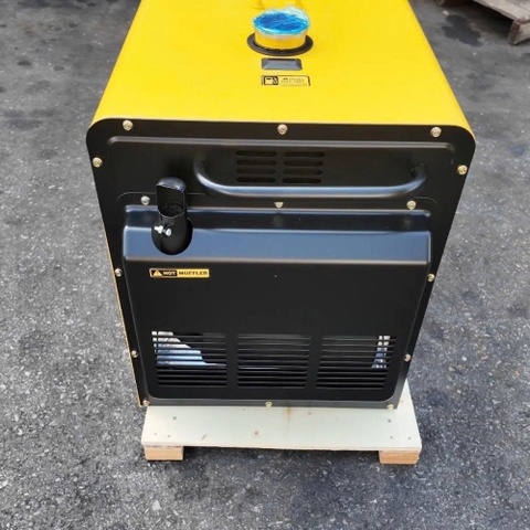 Máy phát điện gia đình chạy dầu chống ồn Đông Phong DG7000LDE 5.5kW