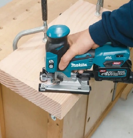 Máy Cưa Lọng Dùng Pin Makita JV001GZ (BL)(40Vmax) Không kèm pin sạc