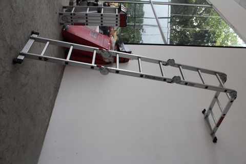 Thang nhôm xếp Oshima T4D-3 Xanh đậm (4 đoạn, 3 bậc)