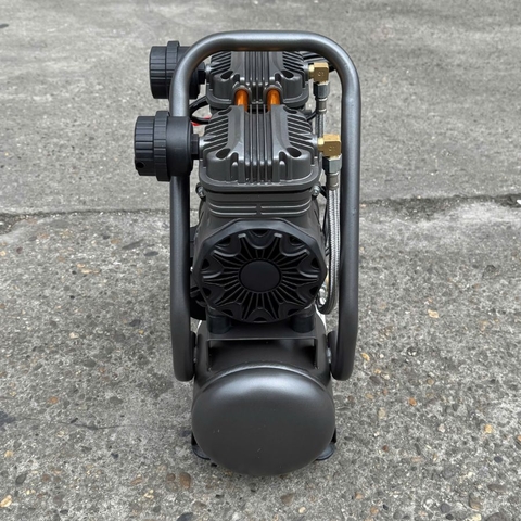 MÁY NÉN KHÍ YAMASU NKS1.5HP-12L GIẢM ÂM KHÔNG DẦU