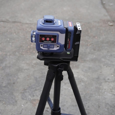 MÁY CÂN BẰNG LASER YAMASU YMS-16DG2 16 TIA XANH