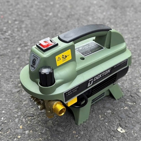 Máy xịt rửa xe mini Dekton DK-CWR2200XPRO 790W