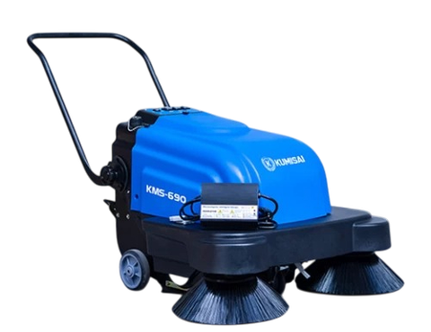 Máy quét rác đẩy tay chạy ắc quy Kumisai KMS 690