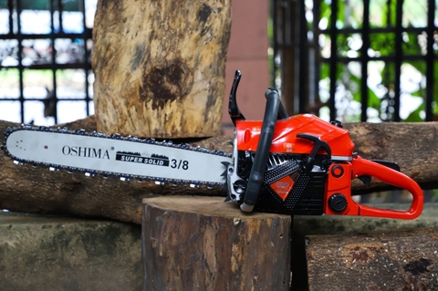 Cưa xích Oshima OS5900 2.5kW Đỏ-đen 2 thì