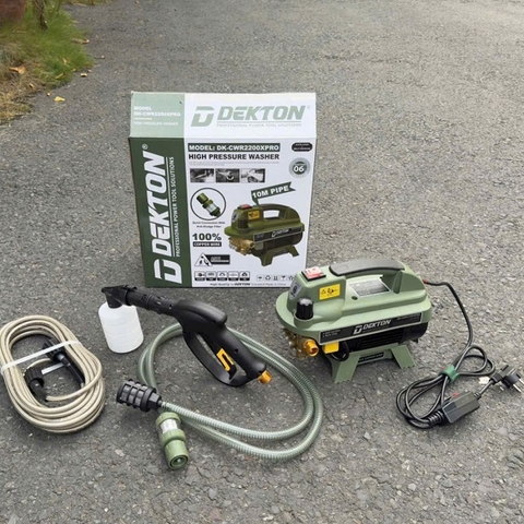 Máy xịt rửa xe mini Dekton DK-CWR2200XPRO 790W
