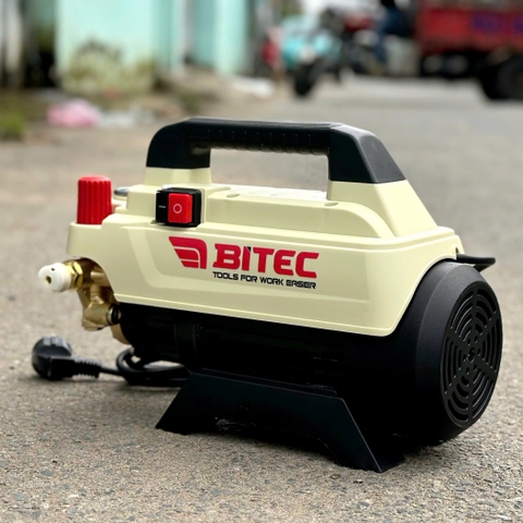 Máy xịt rửa BITEC BT2730 2700W