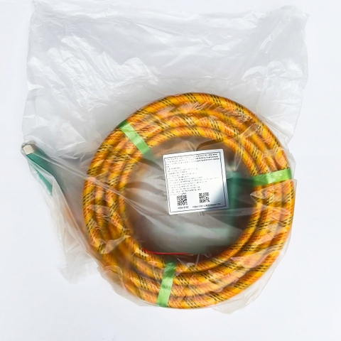 Ống nhựa PVC CALI 8.5mm x 10m Vàng