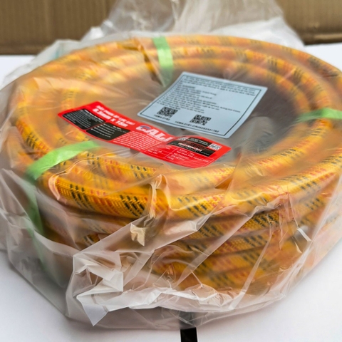 Ống nhựa PVC CALI 8.5mm x 10m Vàng