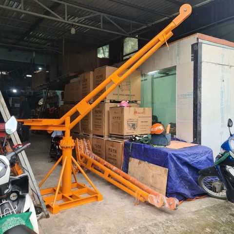 Khung cẩu quay 360° NITTO 500kg